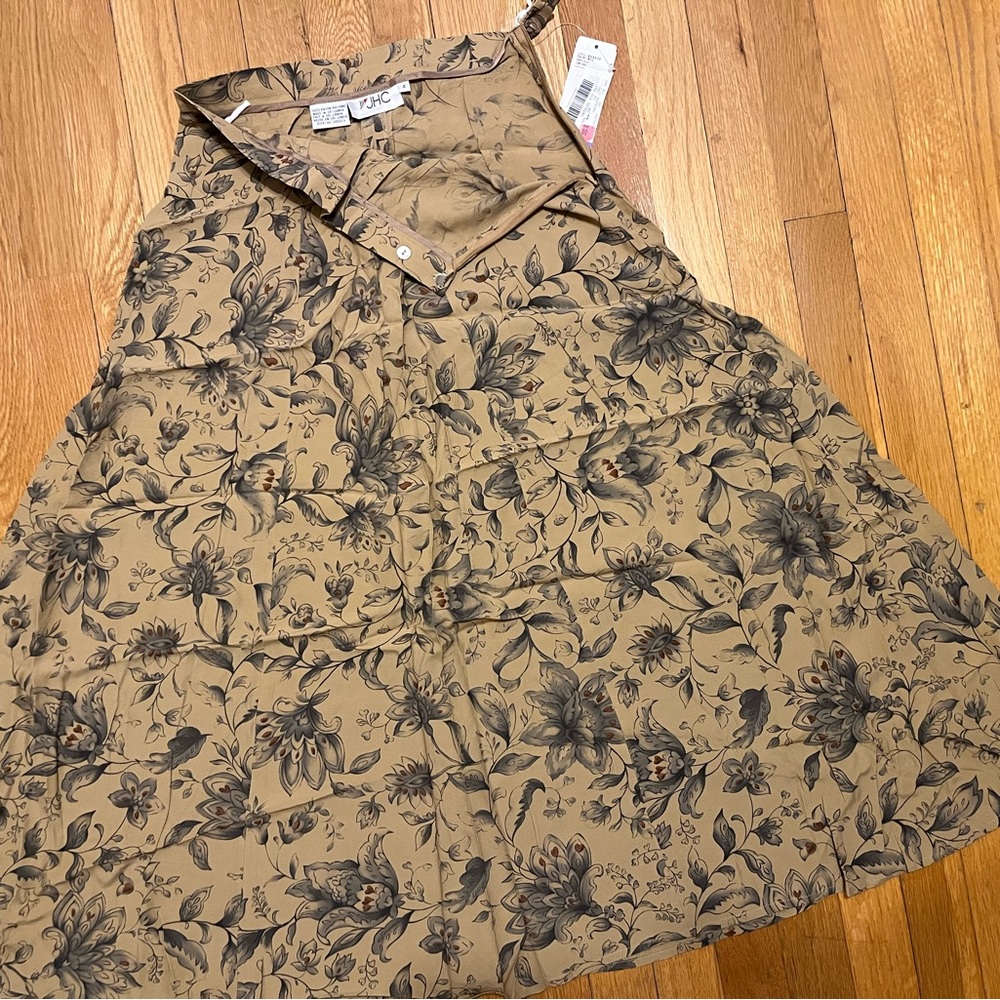 JHCollectible midi skirt in Camel and Black